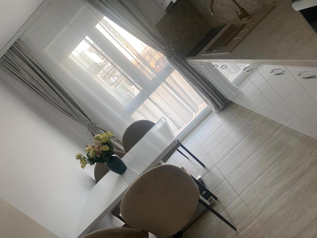 Dreamhill1 Apartment ออราแด ภายนอก รูปภาพ